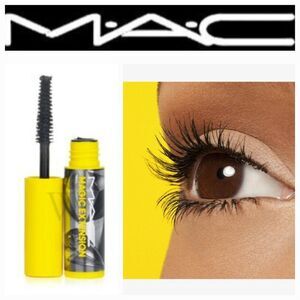 Mac Cosmetics Mini Mac Magic Extension MM Fibre Mascara